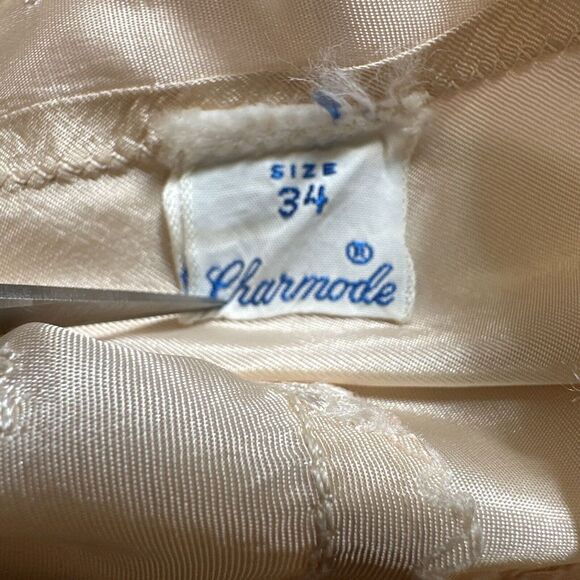 Charmode Sears Vintage 60's Full Slip Dress Size 34 Average Embroidery - Picture 6 of 6